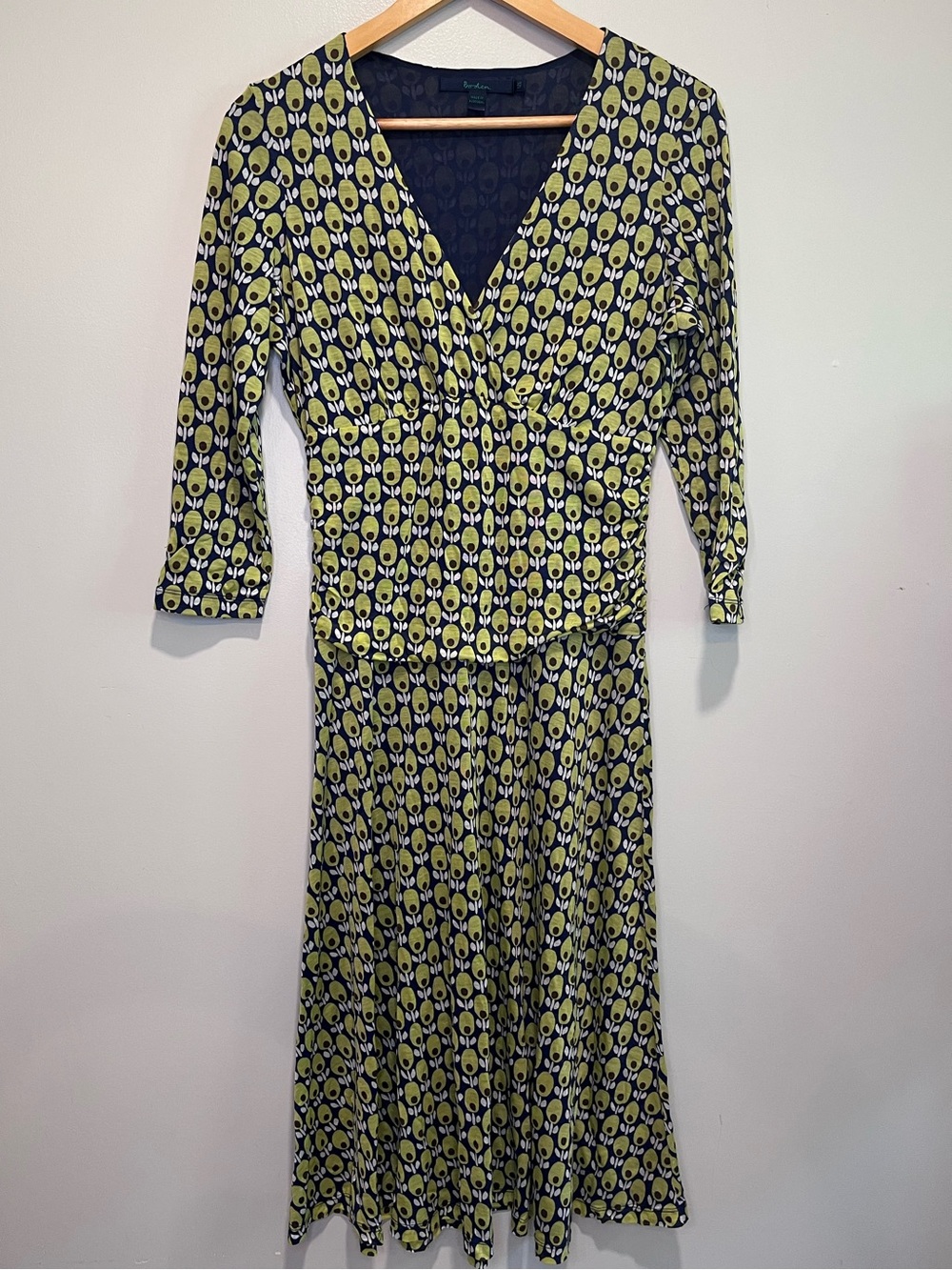 Boden Olive Print Navy and Green Wrap Style 3/4 Sleeve Dress